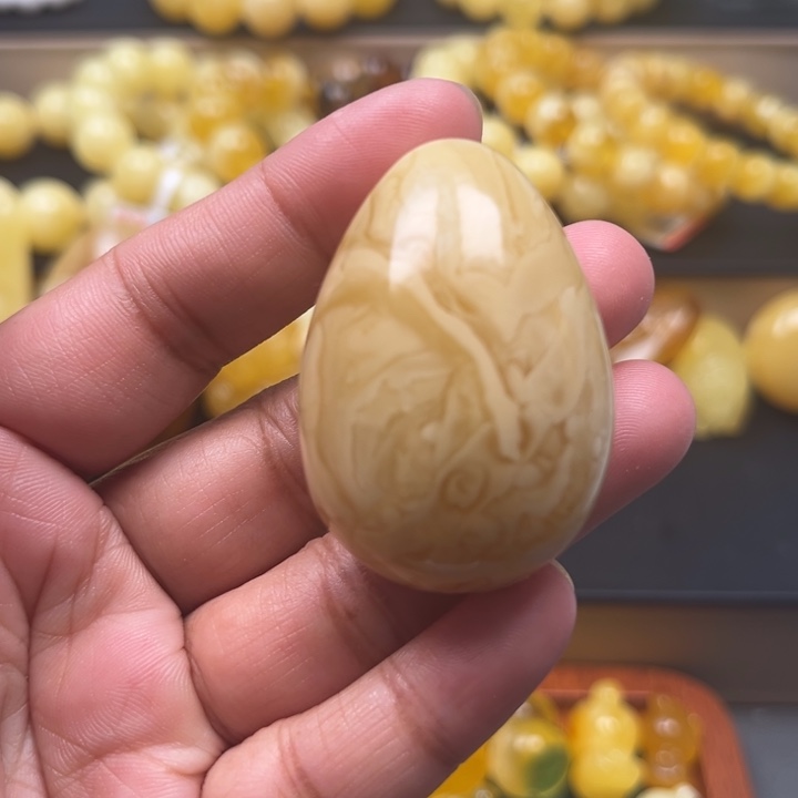 琥珀未镶嵌珠宝奇石M228号妖花水滴