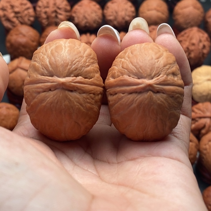 核桃精品文玩核桃手捻元宝