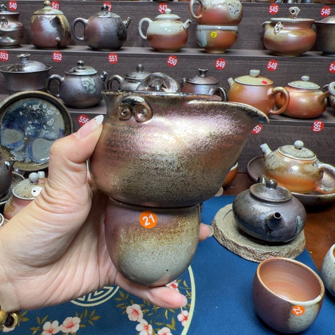 庆***M汀羽柴烧杯贝贝贝贝