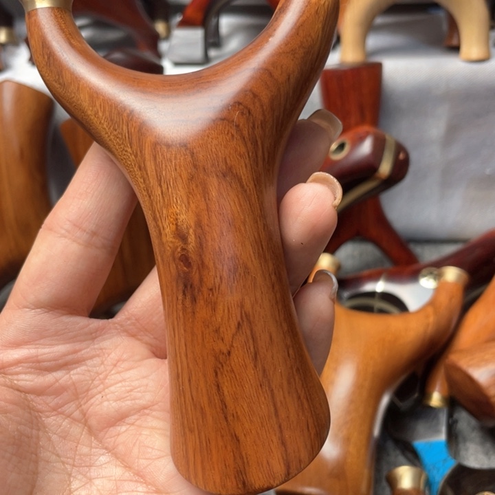 大果紫檀（缅甸花梨）瑕疵