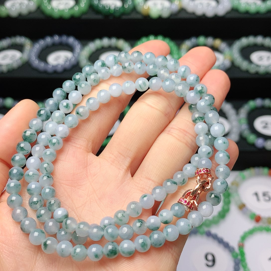 翡翠手链未镶嵌翡翠