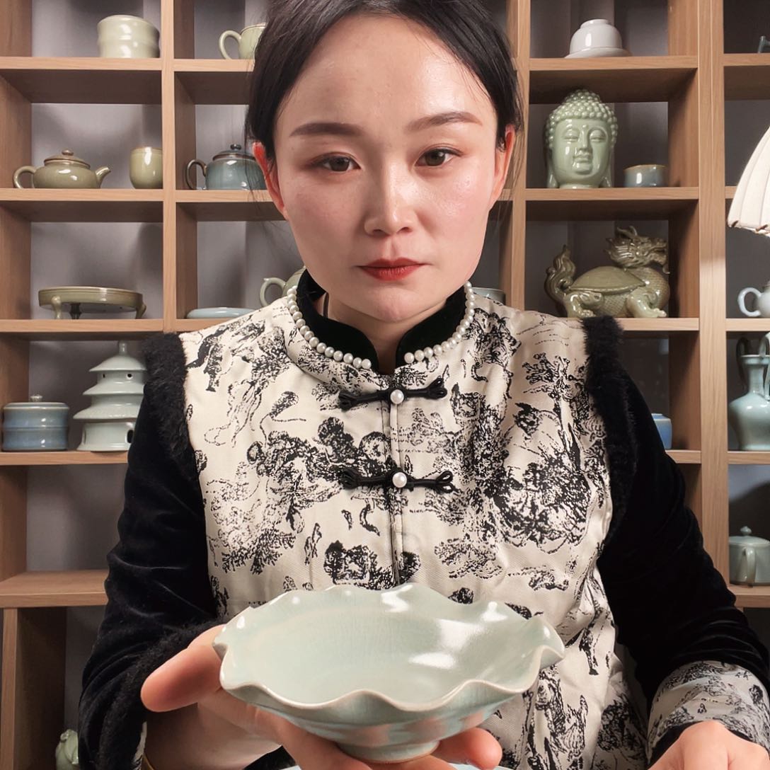 花口洗青绿釉水孤品