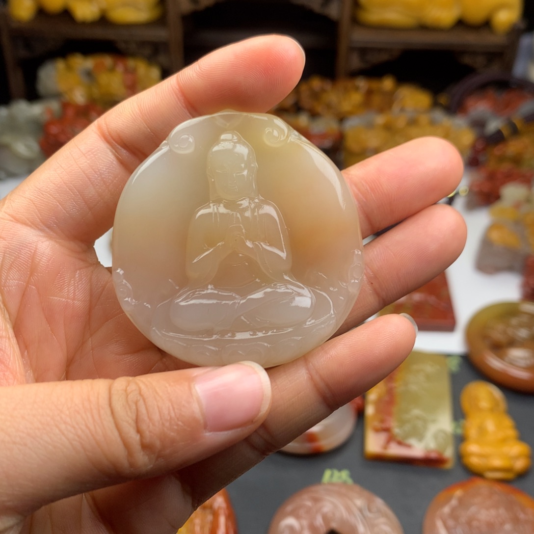 石英质玉（黄龙玉）挂件未镶嵌