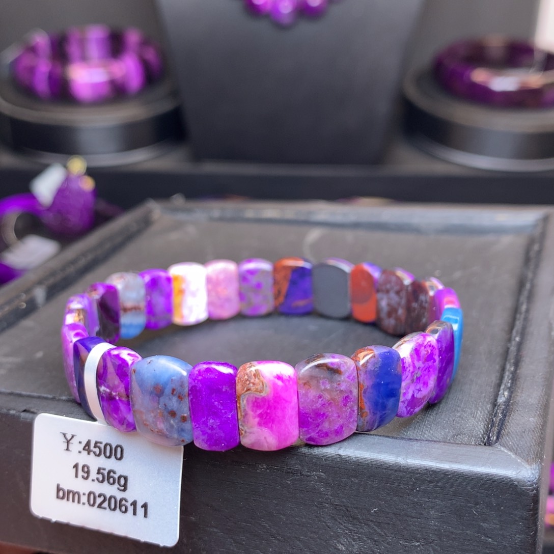 未镶嵌苏纪石（舒俱来）手牌