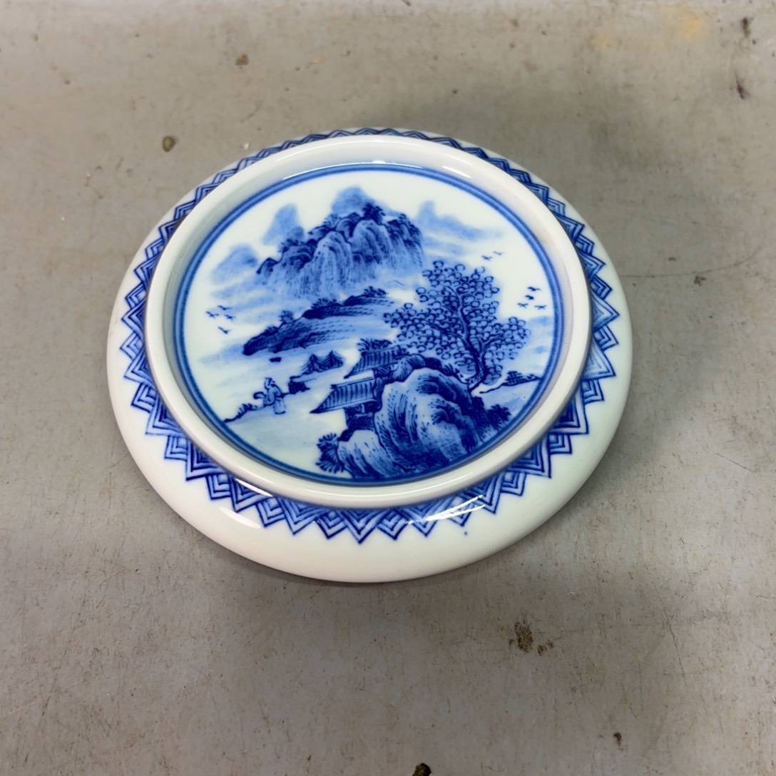 杨***鹅摆件瓷现代工艺摆件