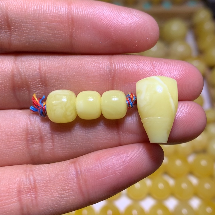 蜜蜡裸石未镶嵌天然俄料浓白花蜜蜡套装8-10.8左右