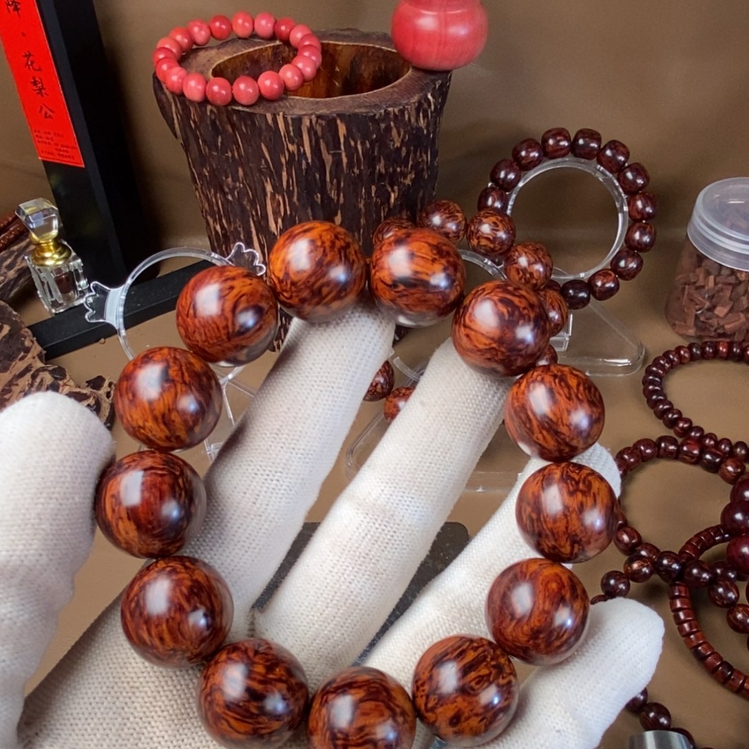 演***生无事牌降真香1.8满油满纹