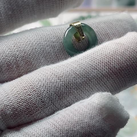 翡翠吊坠(不含链)未镶嵌