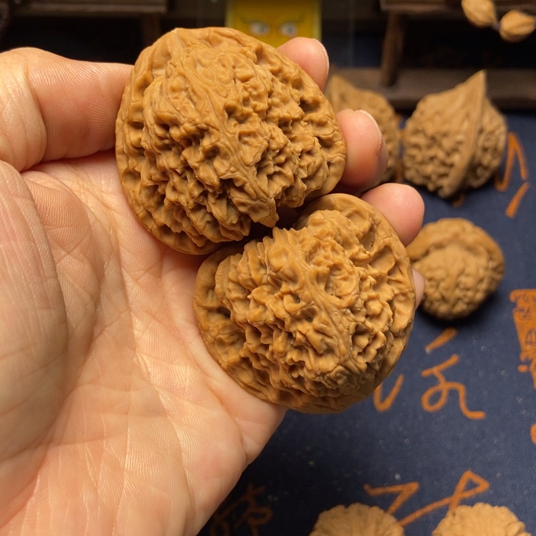 把件文玩核桃全品三角疆45