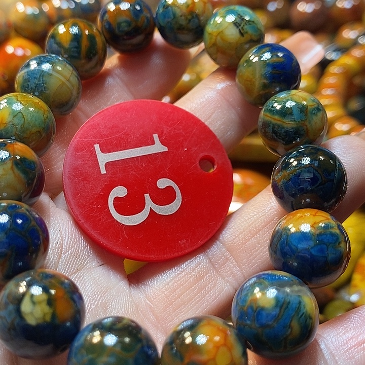 龙***鸣玛瑙/玉髓未镶嵌手链