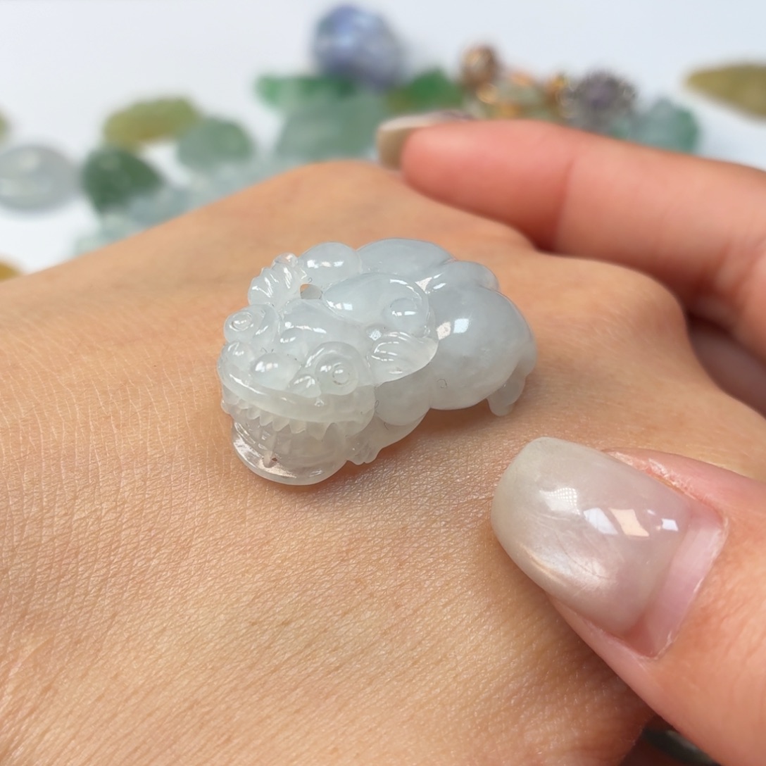 定制翡翠未镶嵌貔貅