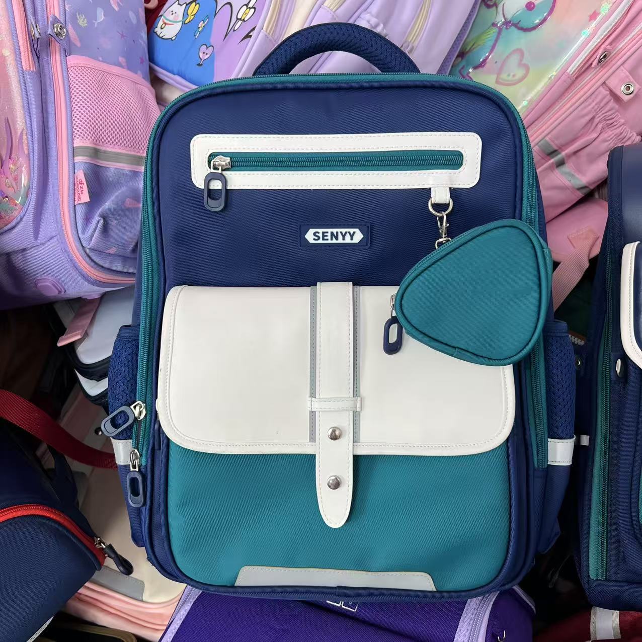 【清货】品牌儿童书包2-6年级商超撤84