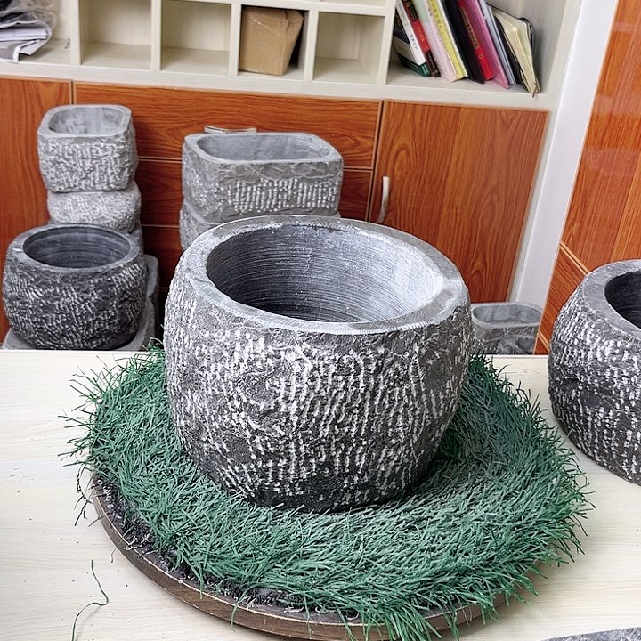 灰姑娘食材和贵州青石打造而成