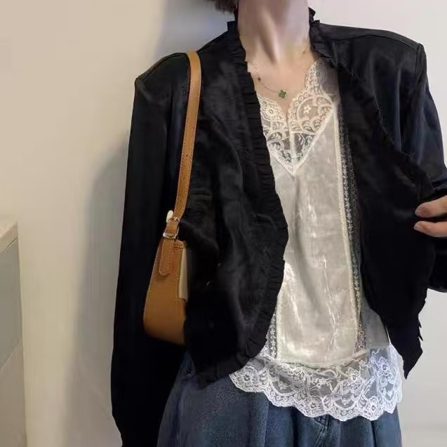 6658-1/135欧洲站设计感木耳醋酸料棒球服短外套女时尚夹克上衣