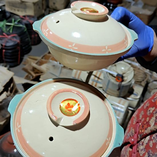 瓷片陶瓷盘子碗啥都有