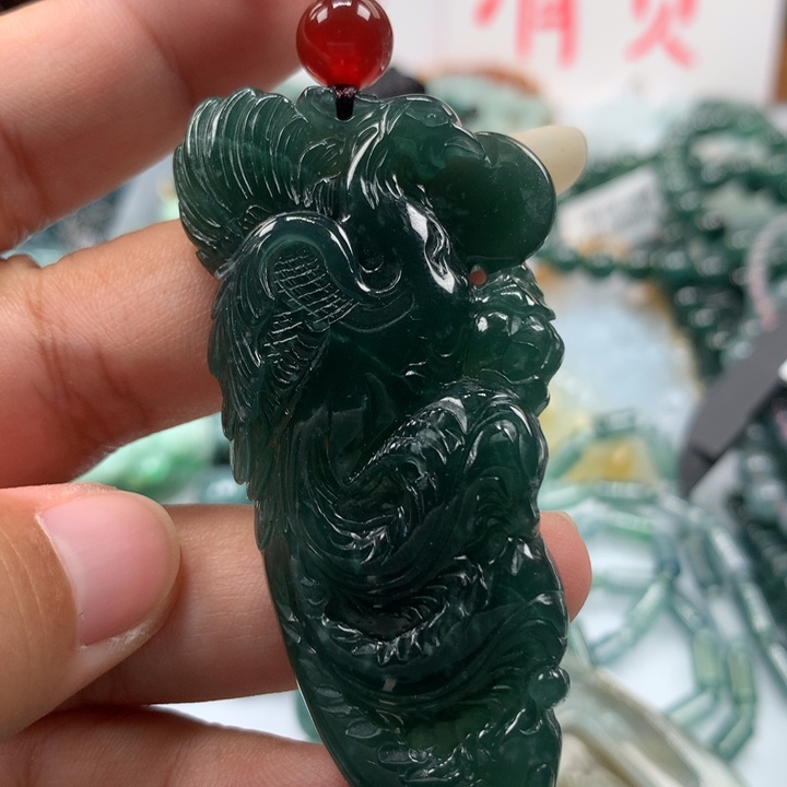 翡翠颈饰未镶嵌保真天然A货翡翠