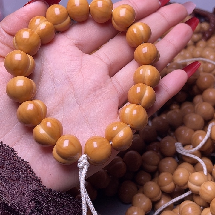 猴头核桃手串16尺寸镜面柯基屁桃手持全品无暇