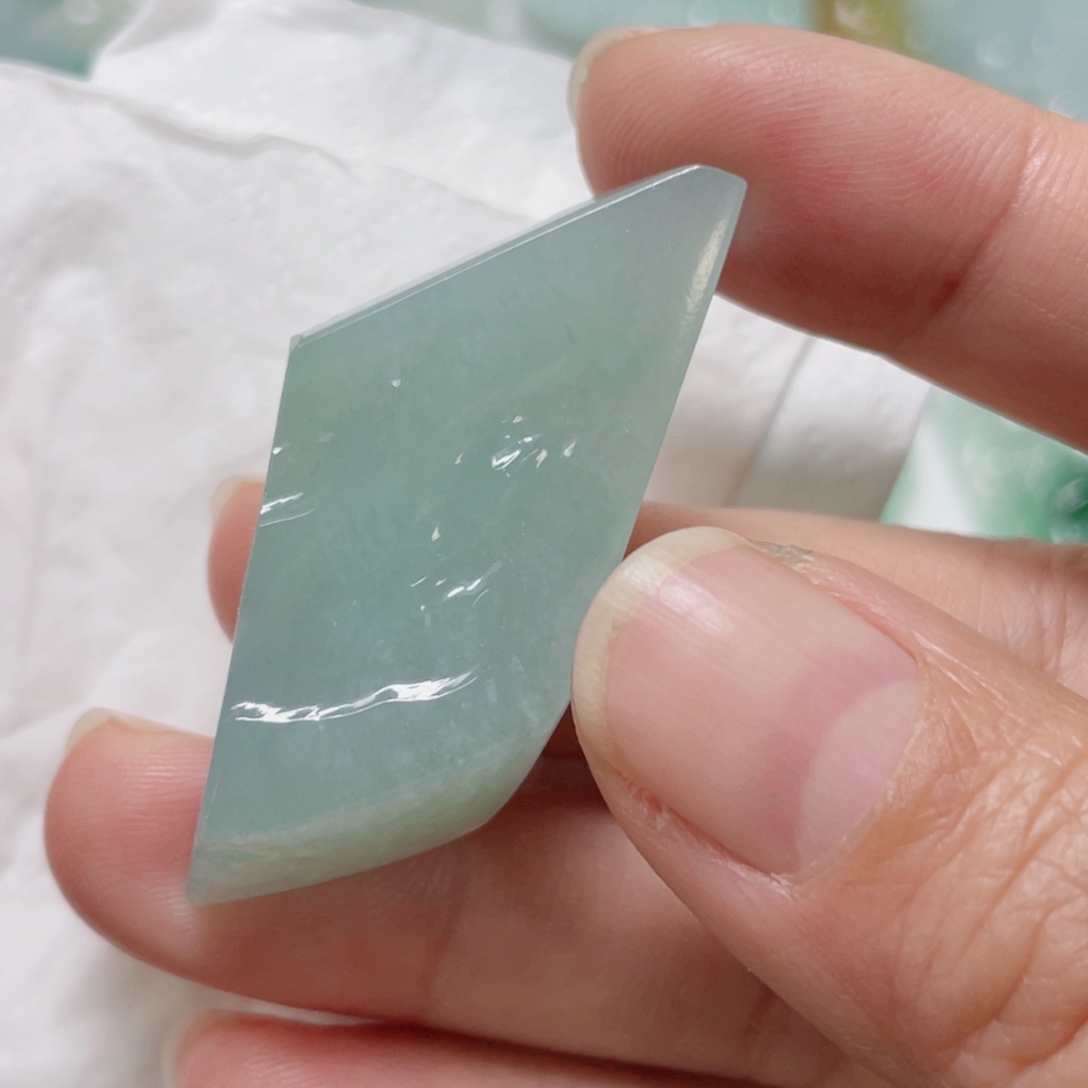 定制翡翠未镶嵌包工