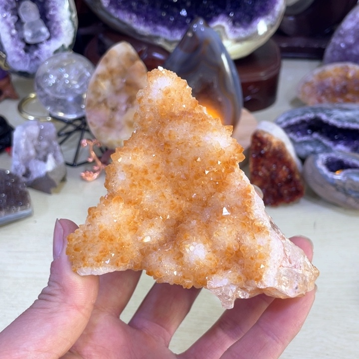 水晶森林未镶嵌紫晶