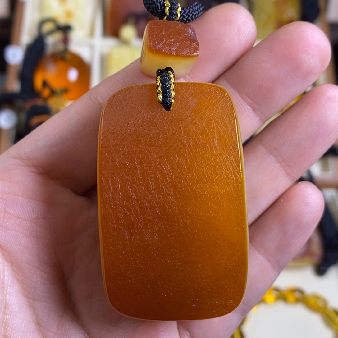 退***兵蜜蜡未镶嵌裸石大漠