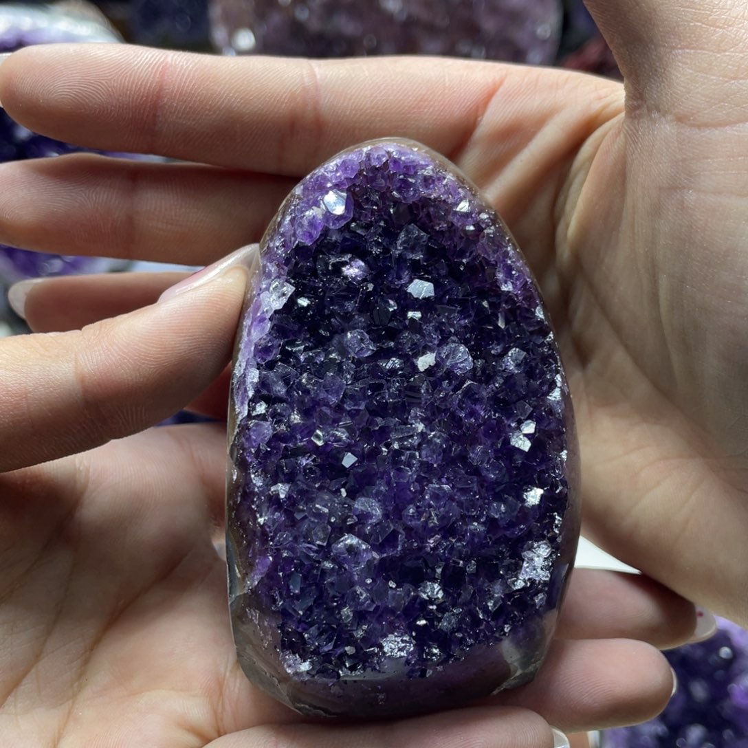 紫晶大型摆件（非配饰）未镶嵌