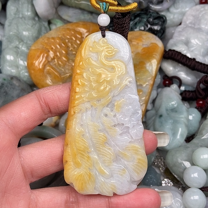 颈饰未镶嵌翡翠W****马翡翠