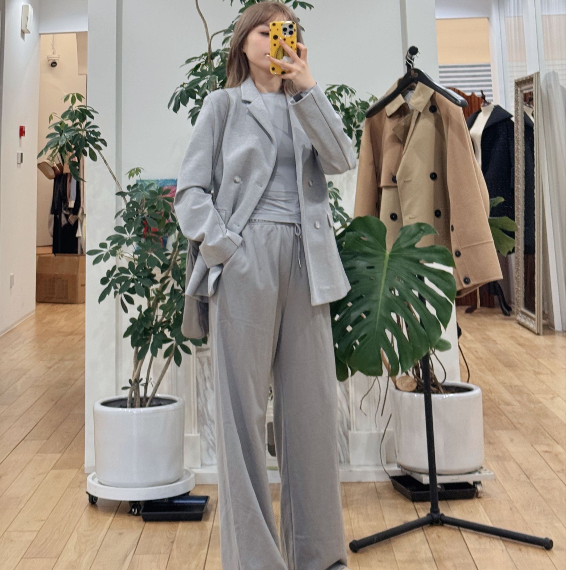 99新 MaxMara 娜娜专属  25SS 短款双排扣西装 灰色