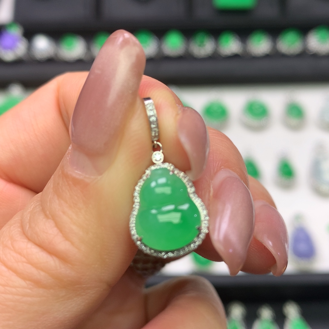 翡翠18K金镶嵌吊坠(不含链)