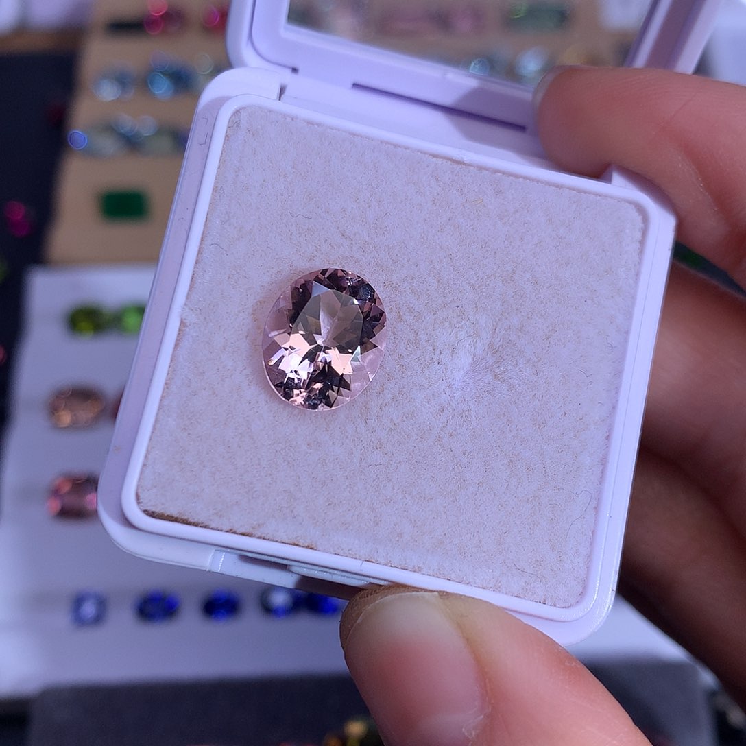 绿柱石（摩根石）裸石未镶嵌3.37ct