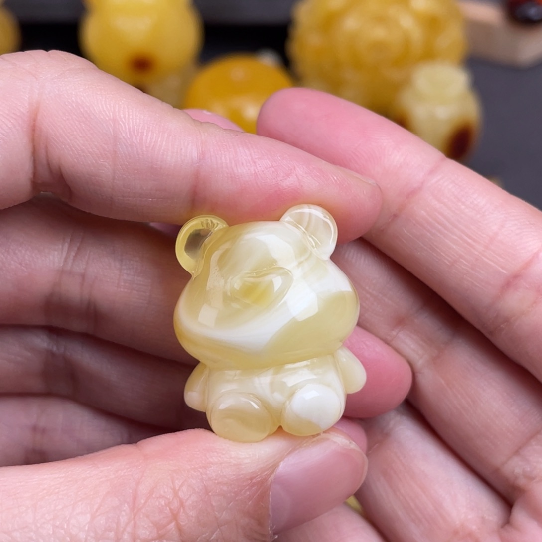 未镶嵌琥珀裸石蜜蜡