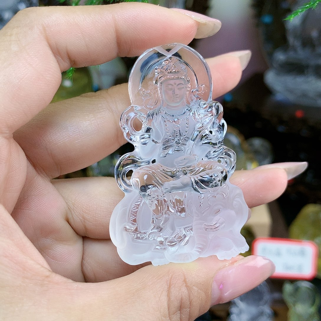 水晶颈饰未镶嵌暗**乐，