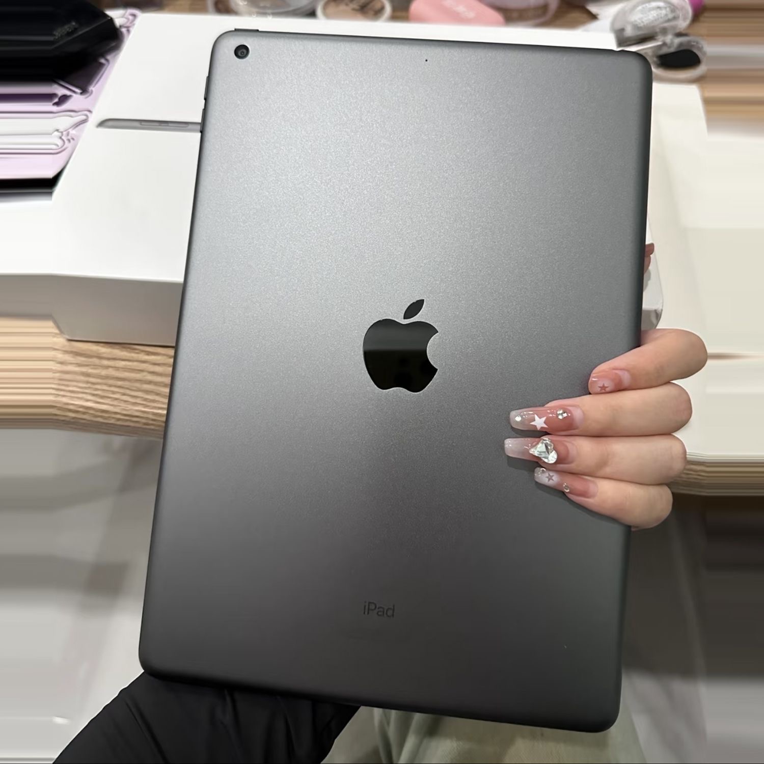 95新 Apple/苹果 iPad平板AIR平板电脑金银黑灰色9.7寸Z