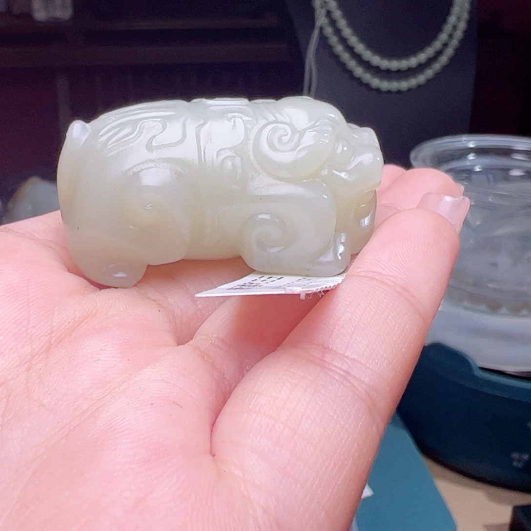 和田玉（糖玉）未镶嵌颈饰