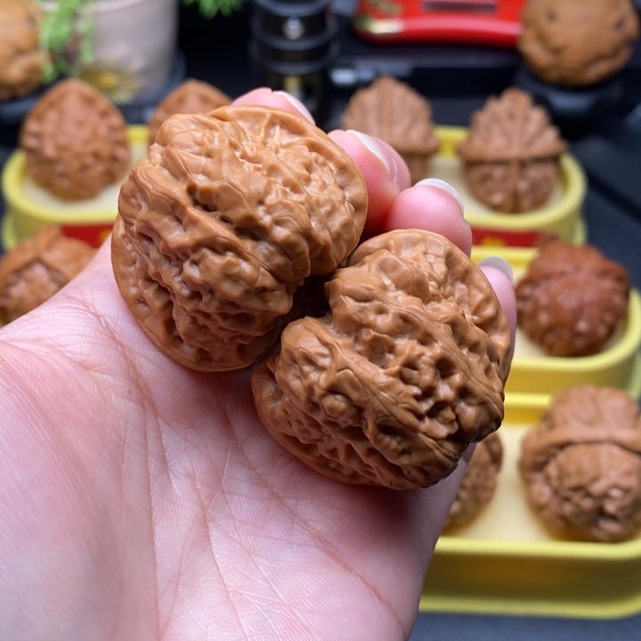 【闪购商品】文玩核桃吊坠金蟾蛤蟆头