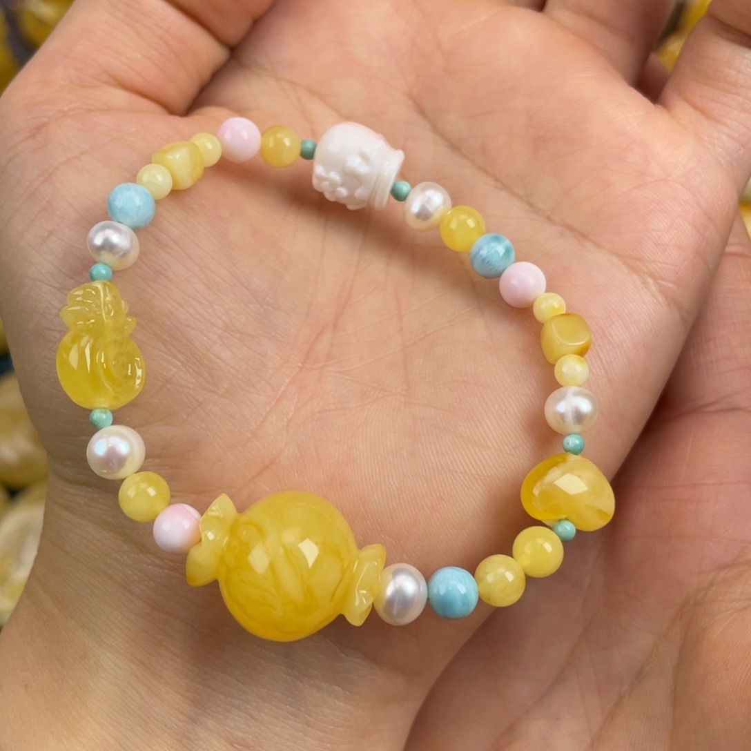 琥珀裸石未镶嵌蜜蜡