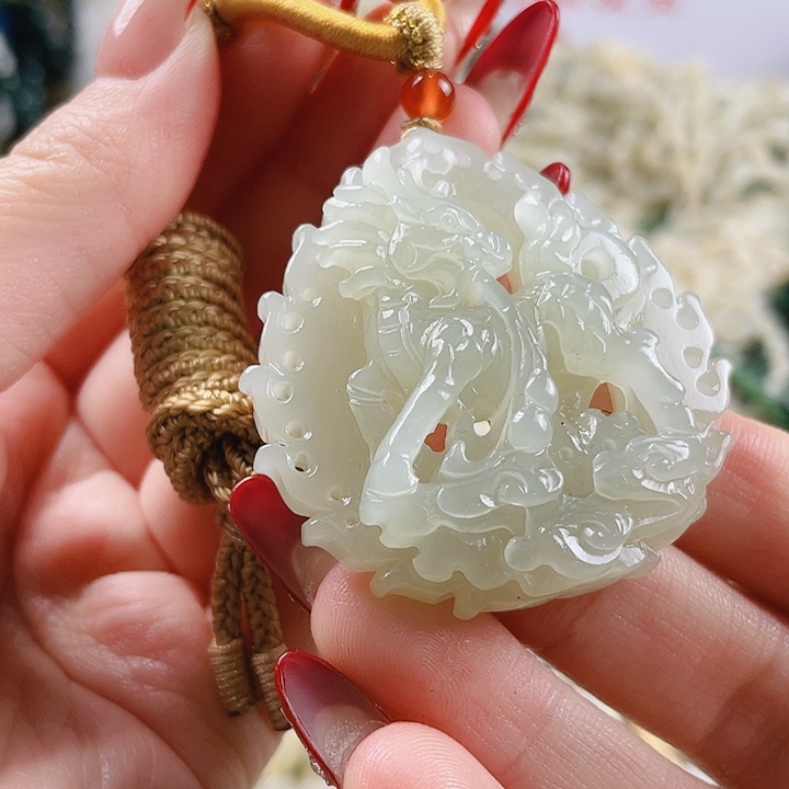 未镶嵌和田玉挂件