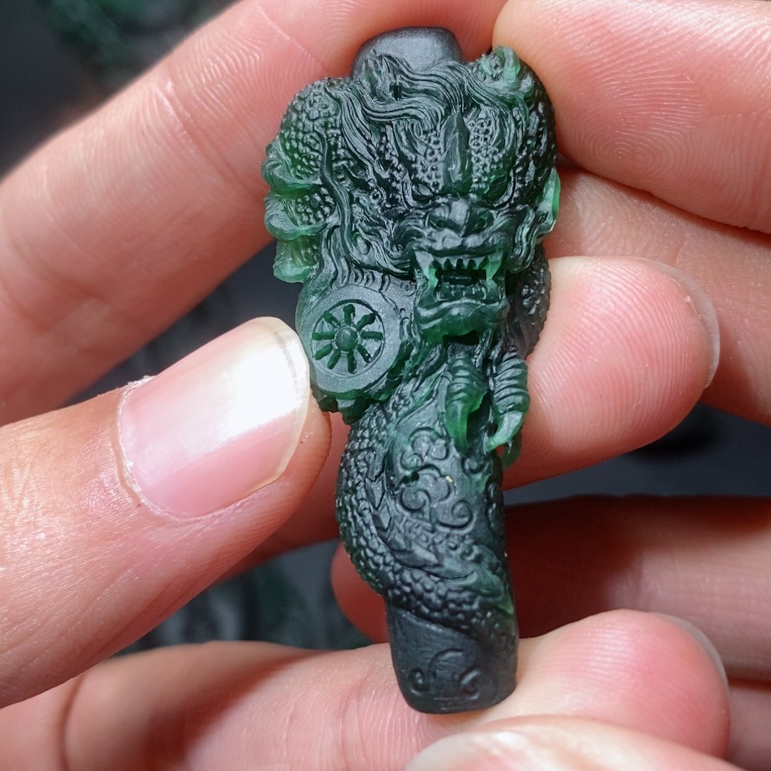 定制翡翠未镶嵌天然A货翡翠S