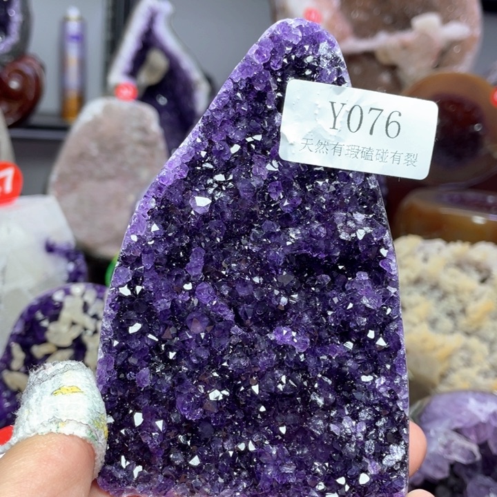 摆件未镶嵌水晶捡漏