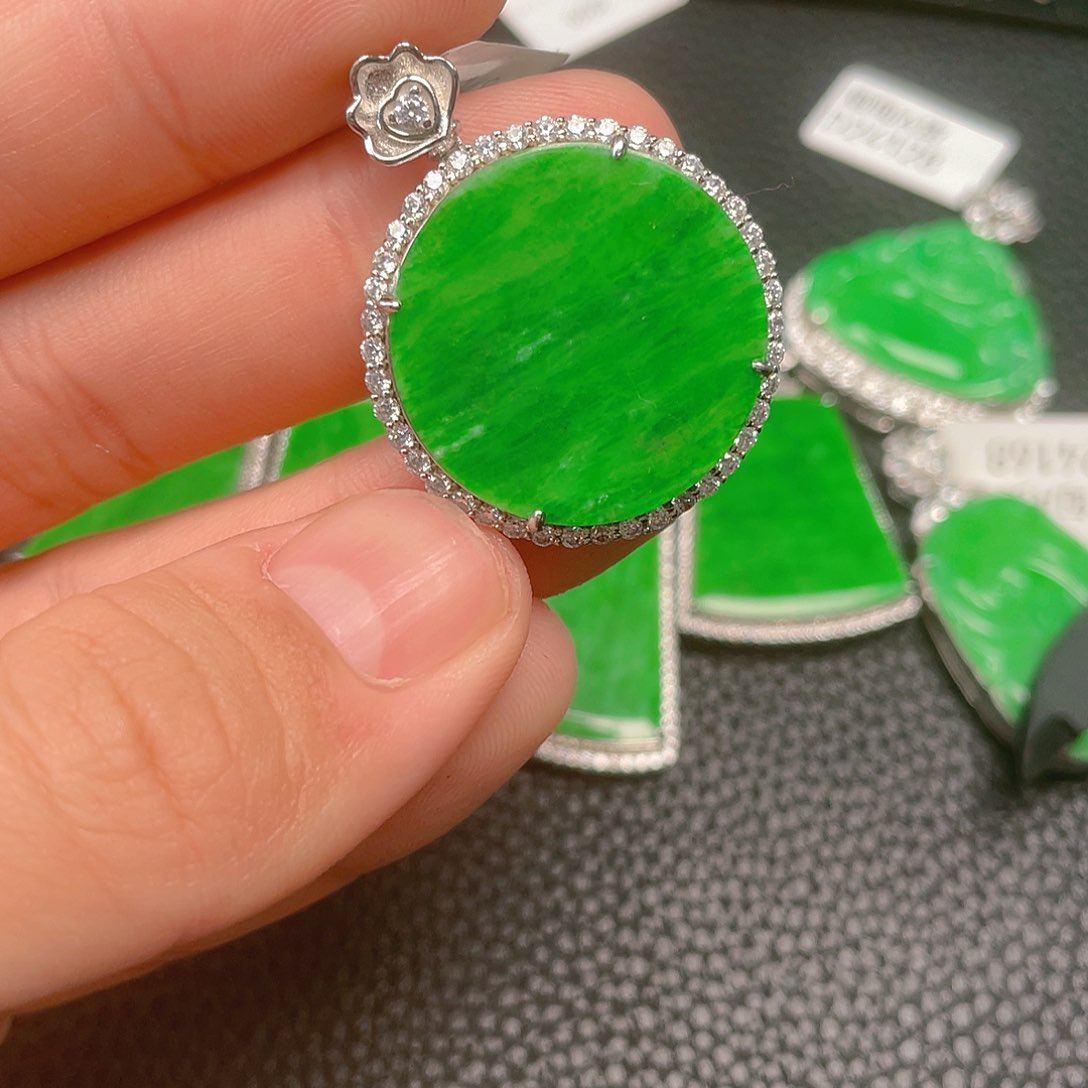 【闪购商品】翡翠吊坠(不含链)银S925镶嵌