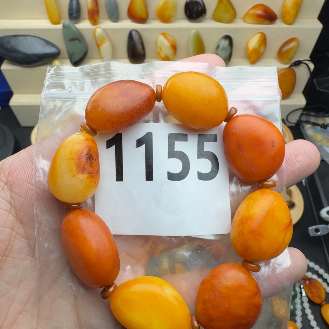 和田玉未镶嵌手串