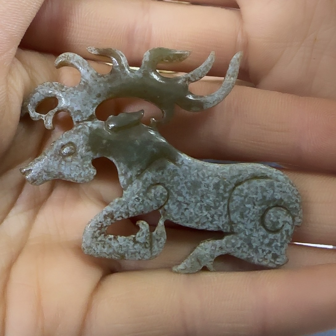 和田玉挂件未镶嵌