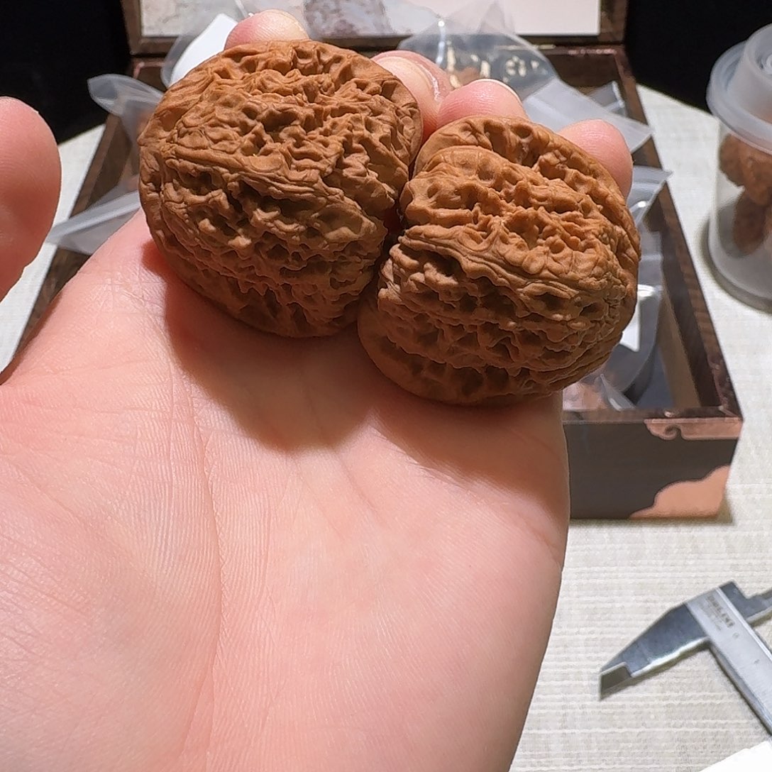吊坠文玩核桃42 南疆石