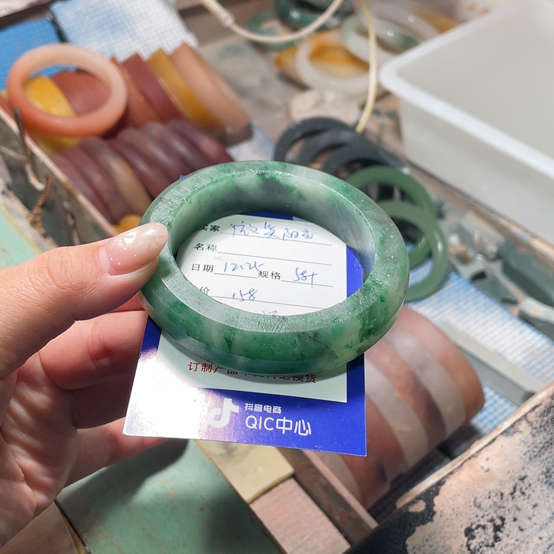 微***光定制石英质玉定制加工