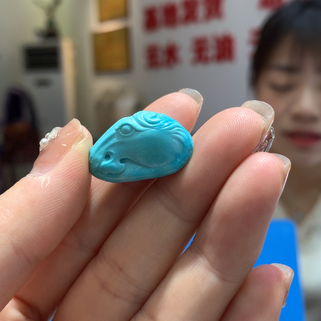 绿松石配饰未镶嵌