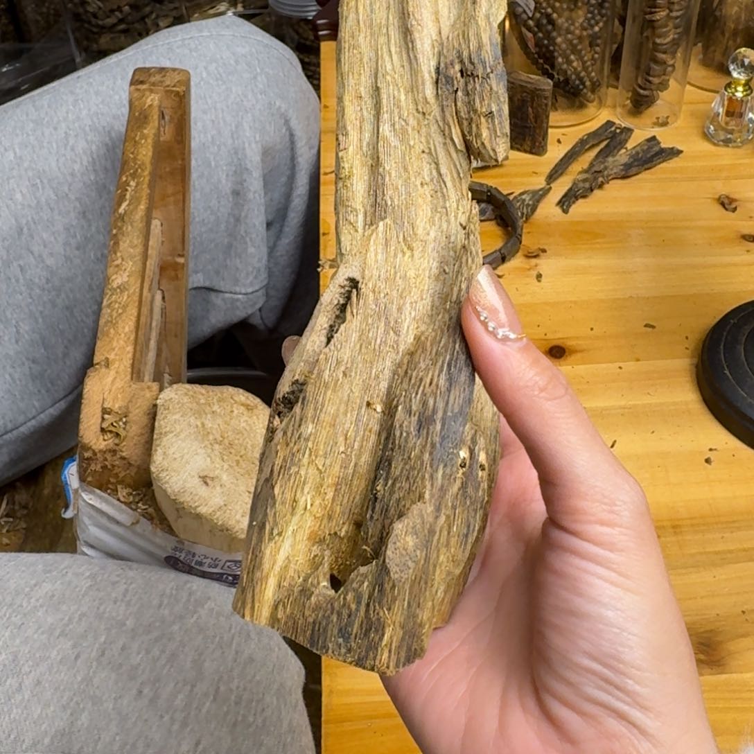 沉香沉香碎屑铁*白棋品种块料100克