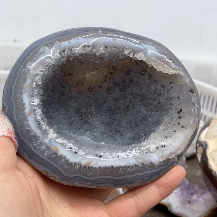 水晶摆件未镶嵌捡漏