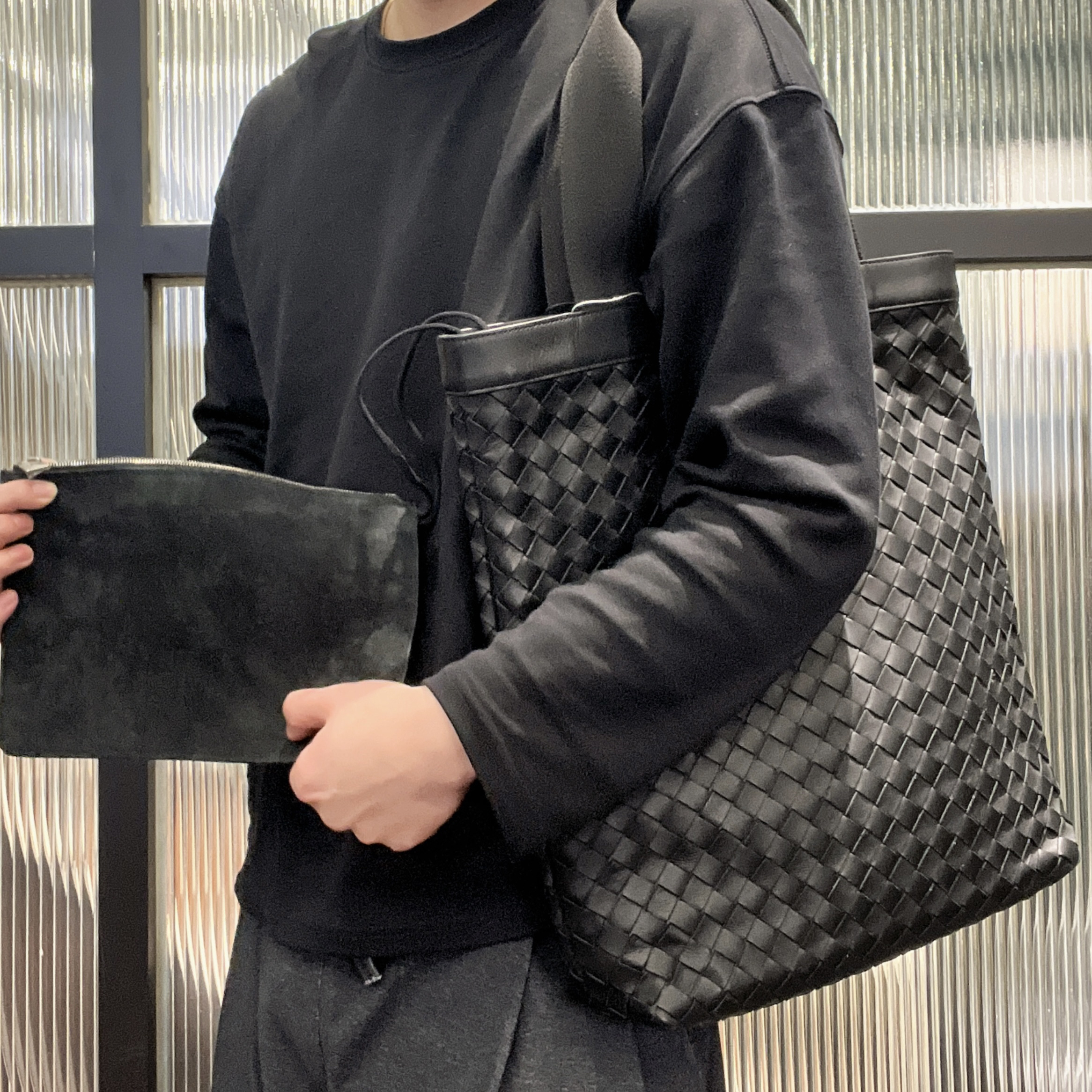 95新 BOTTEGA VENETA/葆蝶家 【涛】69AD02 黑色新款单肩托特包