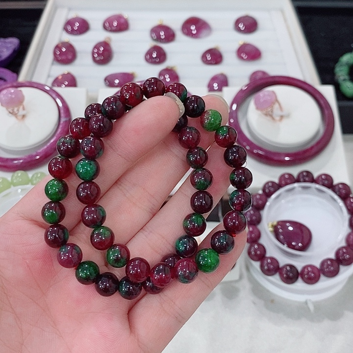 手串未镶嵌红宝石