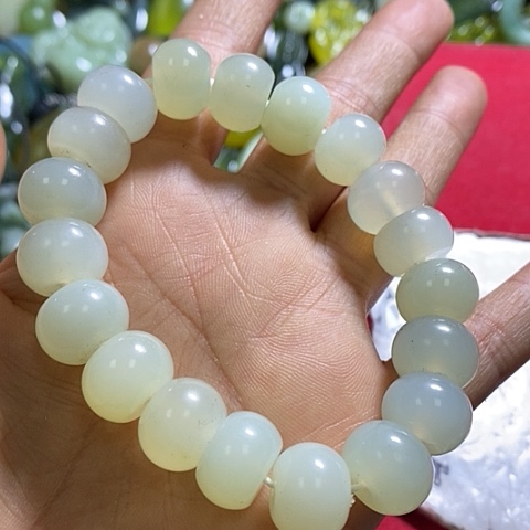 岫玉手链未镶嵌一个