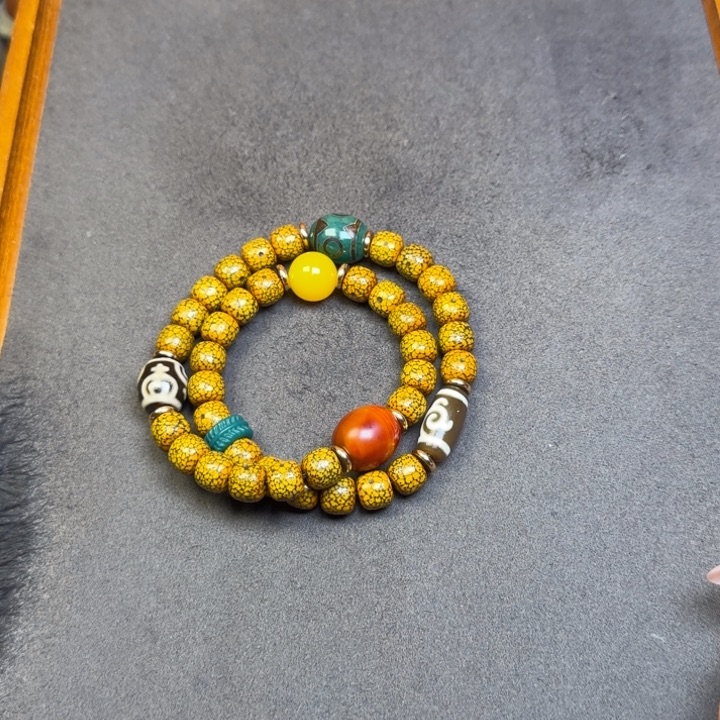 星月菩提吊坠牛***丝星月